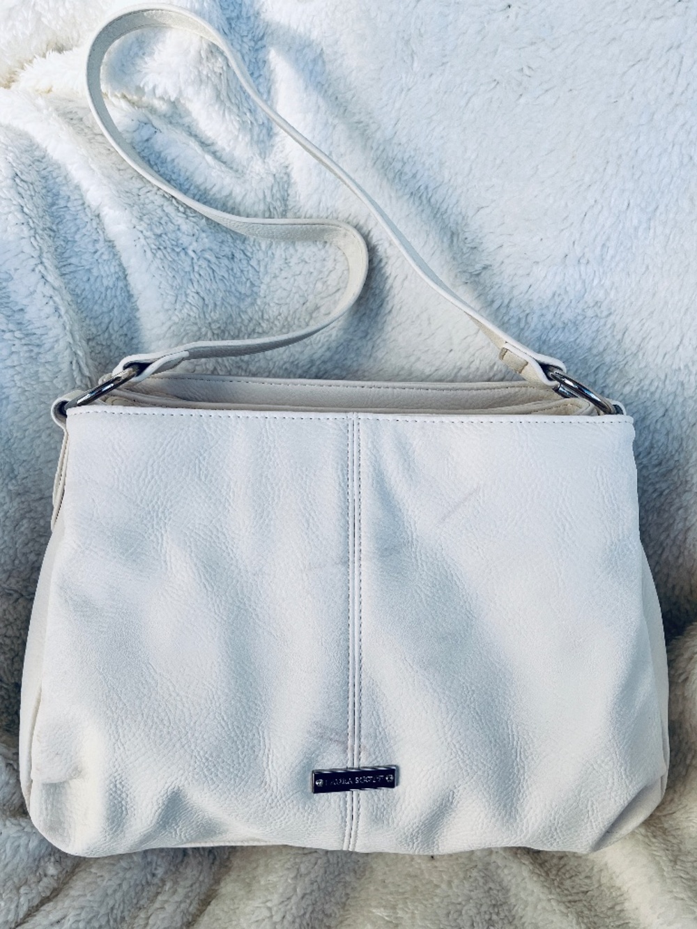 Laura Scott White Faux Leather Crossbody Shoulder Bag Cream Hobo Purse MCQ